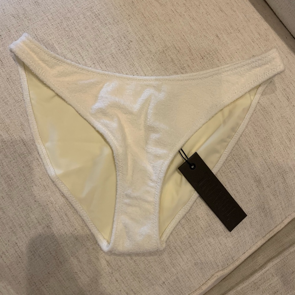 Triangl Large White Bikini Bottoms w Bag
